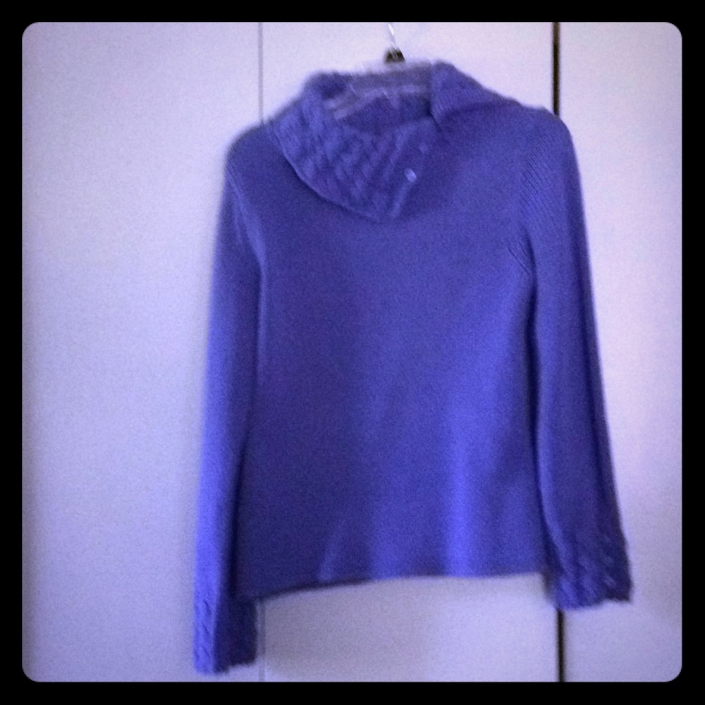 Sweater - Acrylic